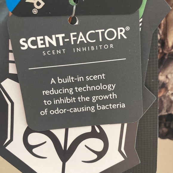 Habit Youth Cedar Branch Insulated Waterproof Bomber Jacket - Picture 11 of 11